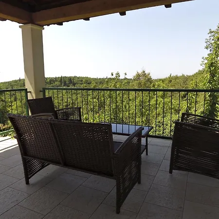 Skylight - Two Bedroom & With Private Swimming Pool, Garden And Sea View Čilipi